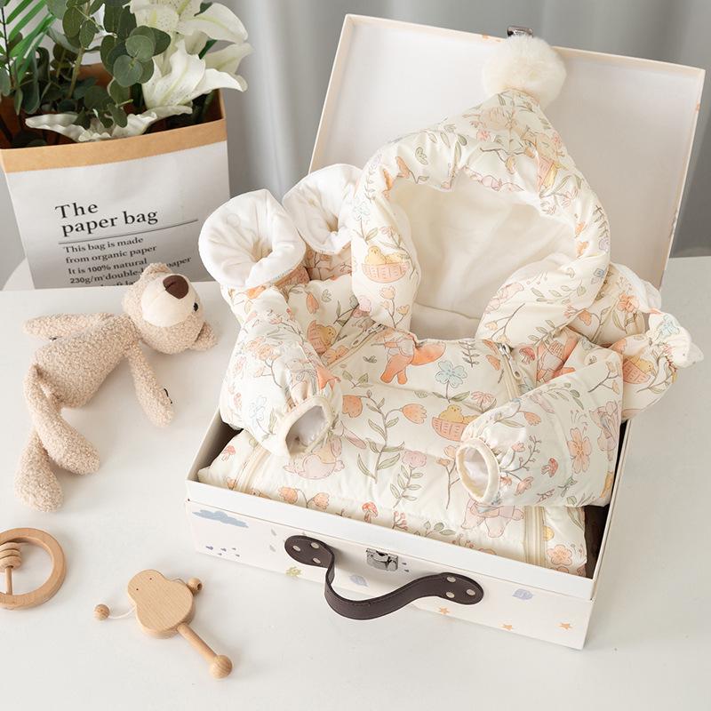 Infant Winter Snowsuit: Unisex Thickened Romper for Newborns