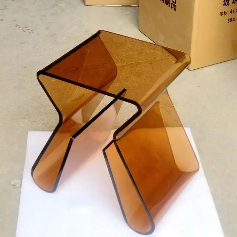 Severský malý konferenční stolek akryl jednoduchý transparentní osobnostní lehký luxusní aktivita sedák rohový stolek