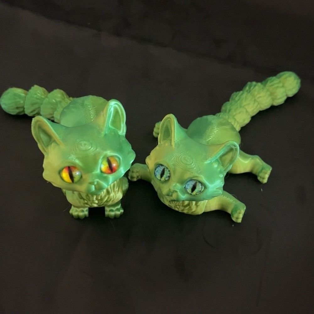 Realistic Design Articulated Cats Big Eyes 3D Printed Cat Figure 3D Printed Cat Model Home Decor