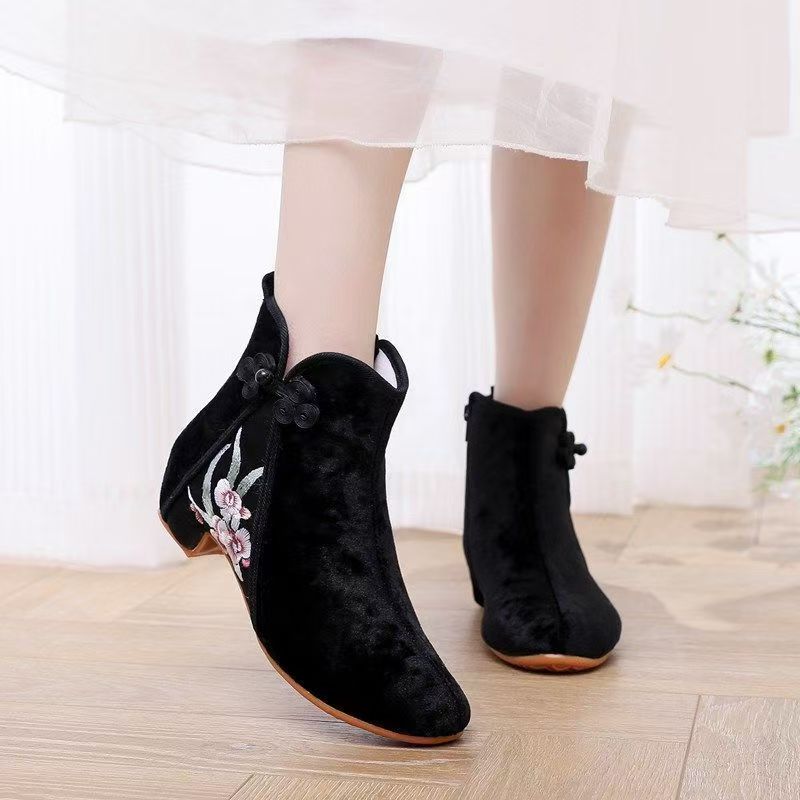 Women Ethnic Style Coral Fleece Embroidered Ankle Boots Spring Autumn New Soft Sole Block Heel Round Toe Zippers Cheongsam Boot