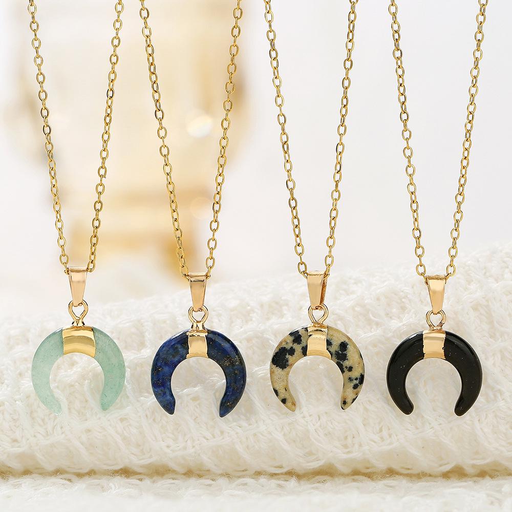 Popular European and American Natural Aventurine Moonstone Necklace - Elegant Pendant Jewelry