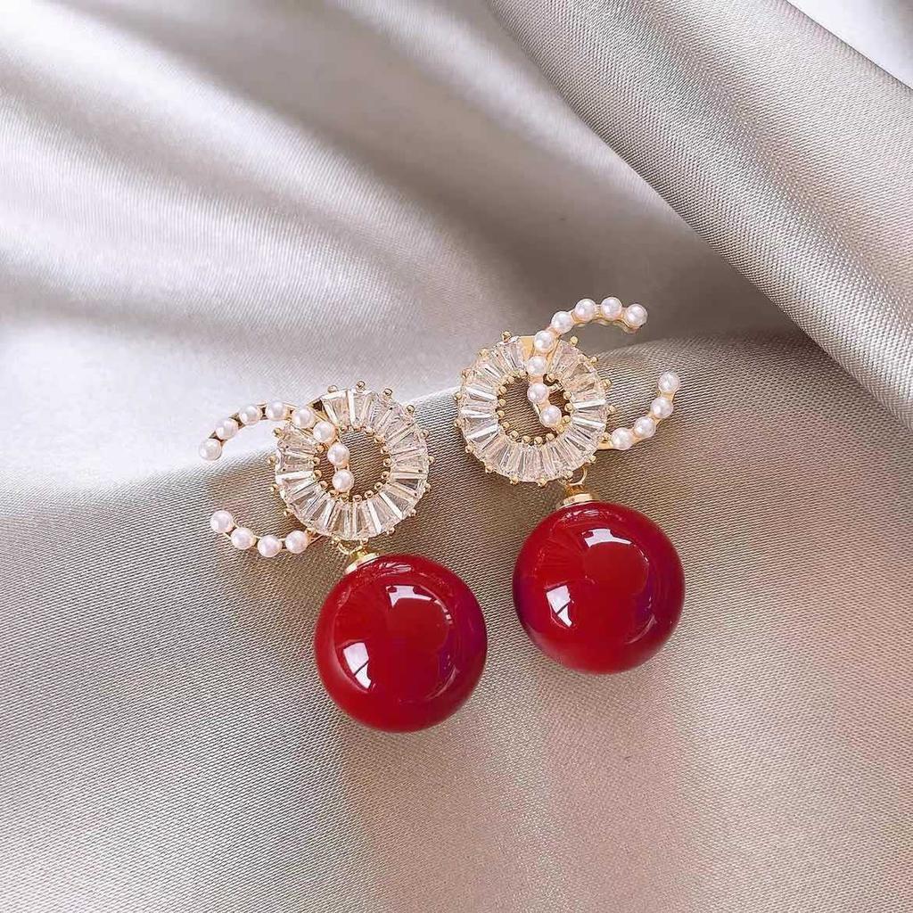 French retro Hong Kong style red geometric resin earrings stud earrings personality temperament earrings women