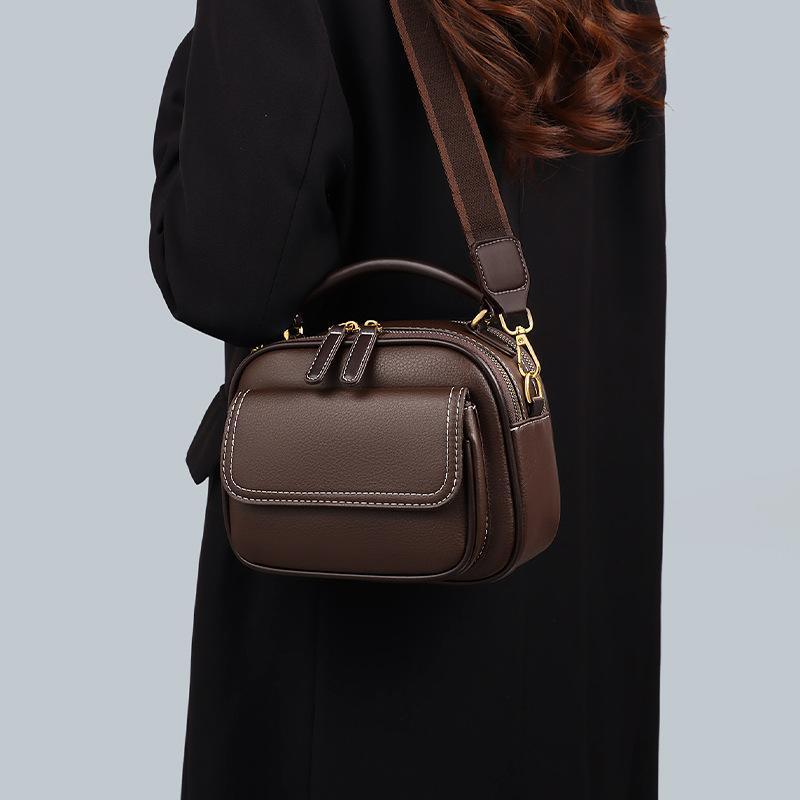 Bag 2026 new women's bag spring and summer leather shoulder messenger bag feeling light luxury handbag small bag