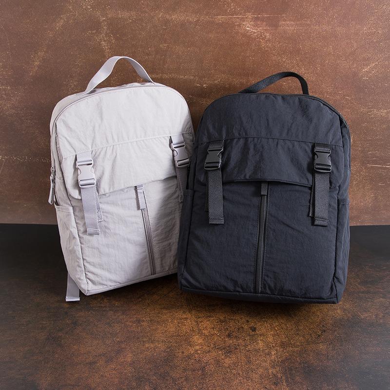 A Simple and Versatile College Student Backpack A Commuting Computer Backpack