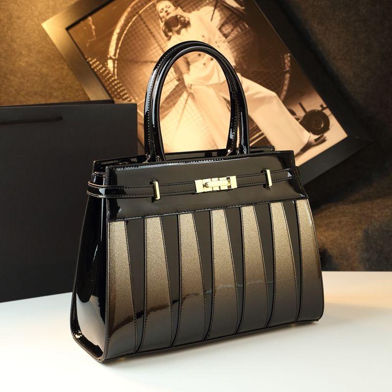 2025 New Fashion Color Blocked Commuter Bag Single Shoulder Cross Shoulder Handbag Large Capacity Women's Bag