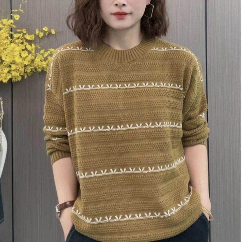 Round Neck Korean Version with Base Knit Sweater for Women's Autumn Loose Long Sleeved Sweater
