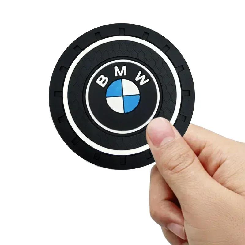 

B4 A5 2025 Hot 1/2pcs Silica Gel Car Coaster Water Cup Anti-slip Pad For BMW X1 X2 X3 X5 X4 X6 X7 G30 G20 G32 G11 G12 F40 F30 F2