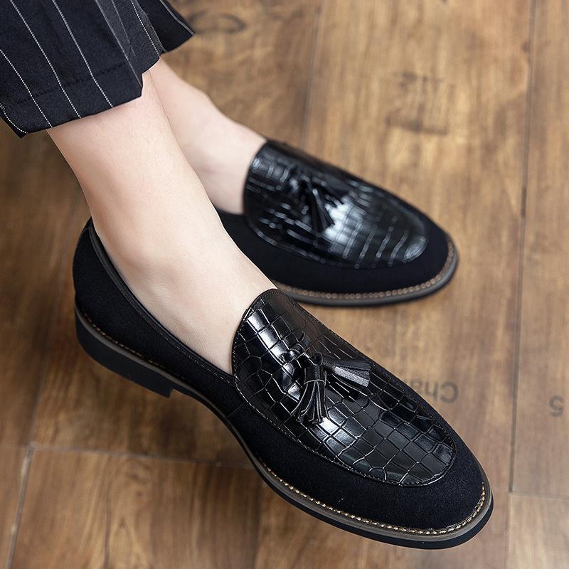 Men's Shoes Men's Four Seasons Large Size Fashion Casual Shoes British Style Tassel Foot Set Young Men's Small Leather Shoes