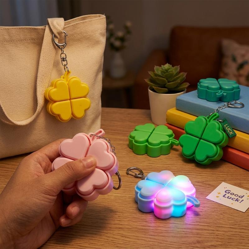 Vierblättriger Klee LED Schlüsselanhänger Spielzeug mit Stressabbau Klickknopf Funktion für ruhige Momente