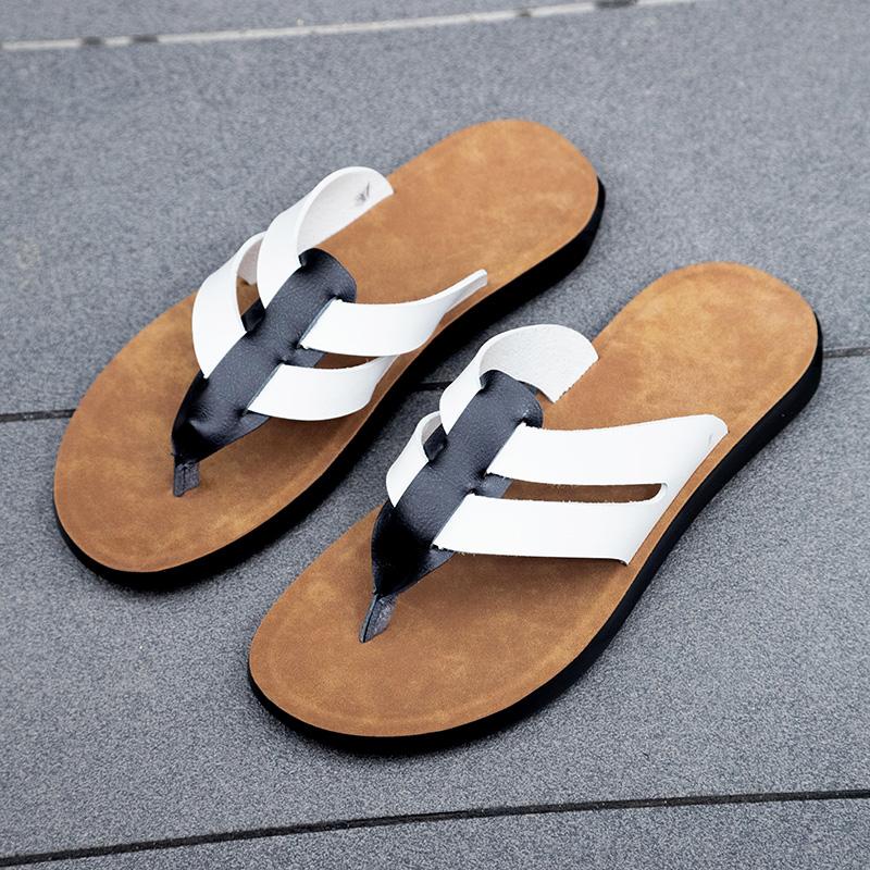New Leather Flip-flops for Men Cool Beach Summer Shoes Hotel Slippers Man Lightweight Walking Flats Luxury Brand Men's Shoes