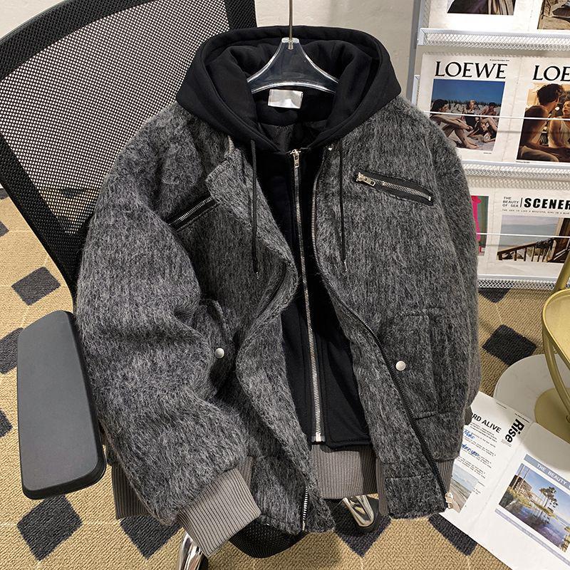 

Trendy Men s Hooded Woolen Jacket: American Style, Fake Two-Piece, Cool Scoundrel Vibe for Spring, Autumn, and Winter 2XL (135-150 kg) чорний