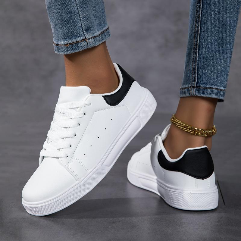 Unisex Skate Shoes White Casual Sneakers Lightweight Waterproof Comfortable Walking Non Slip Sports Shoes for Women Men