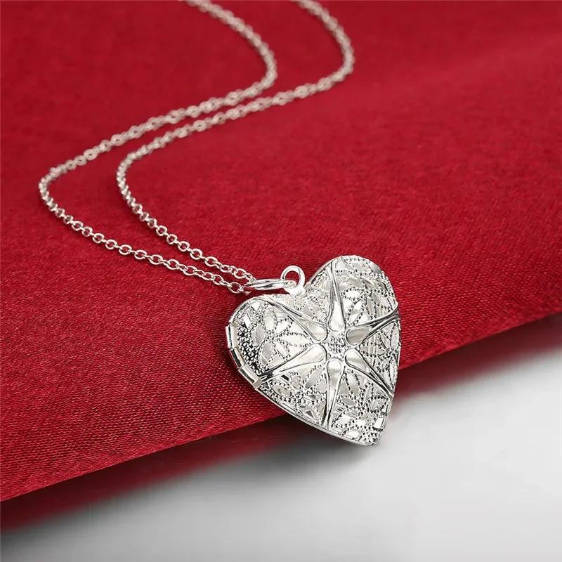 Copper Color Necklace For Women  Exquisite Ladies Heart Shape Copper Plated  Stamp Heart Po Frame Pendant Jewelry