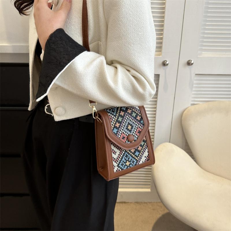 Ethnic Style, Personality, Foreign Style, New Spring Trend, Fashion Messenger Mobile Phone, One Shoulder Small Square Bag Woman