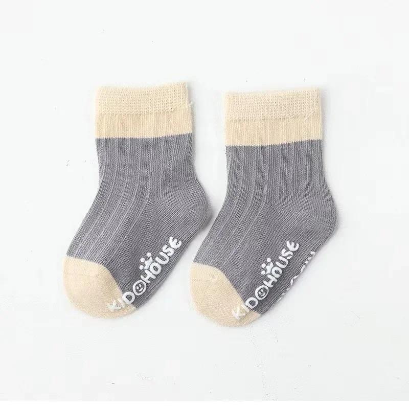 

3шт: Детские носки осенние и зимние хлопковые носки для новорожденных мальчиков и девочек свободные носки с клеевым покрытием нескользящие для малышей M 6-12)Mmonths