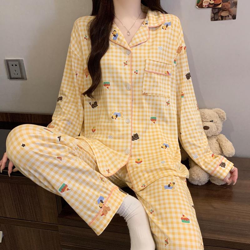 Plaid Long Sleeve Pajama Set with Pants – Spring & Autumn Style, Comfortable Home or Dorm Wear, Suitable for Outdoor Use