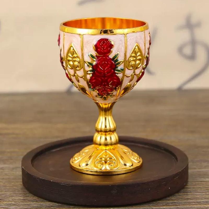 Wine Glass, Carved Mini Spirit Vodka Cup, Vintage Alloy Portable White Wine Goblet, Creative Wedding Party Decoration, 30ml,1pcs