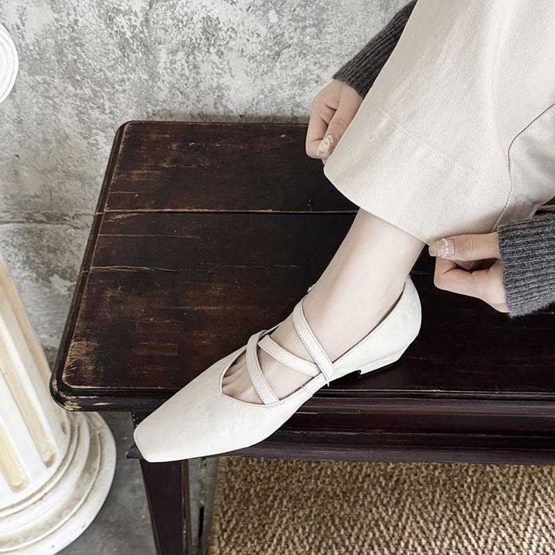 The Same Retro Mary Jane Single Shoes Women's 2025 Spring New Flat Bottom Square Head Buckle Belt Leather Women's Shoes