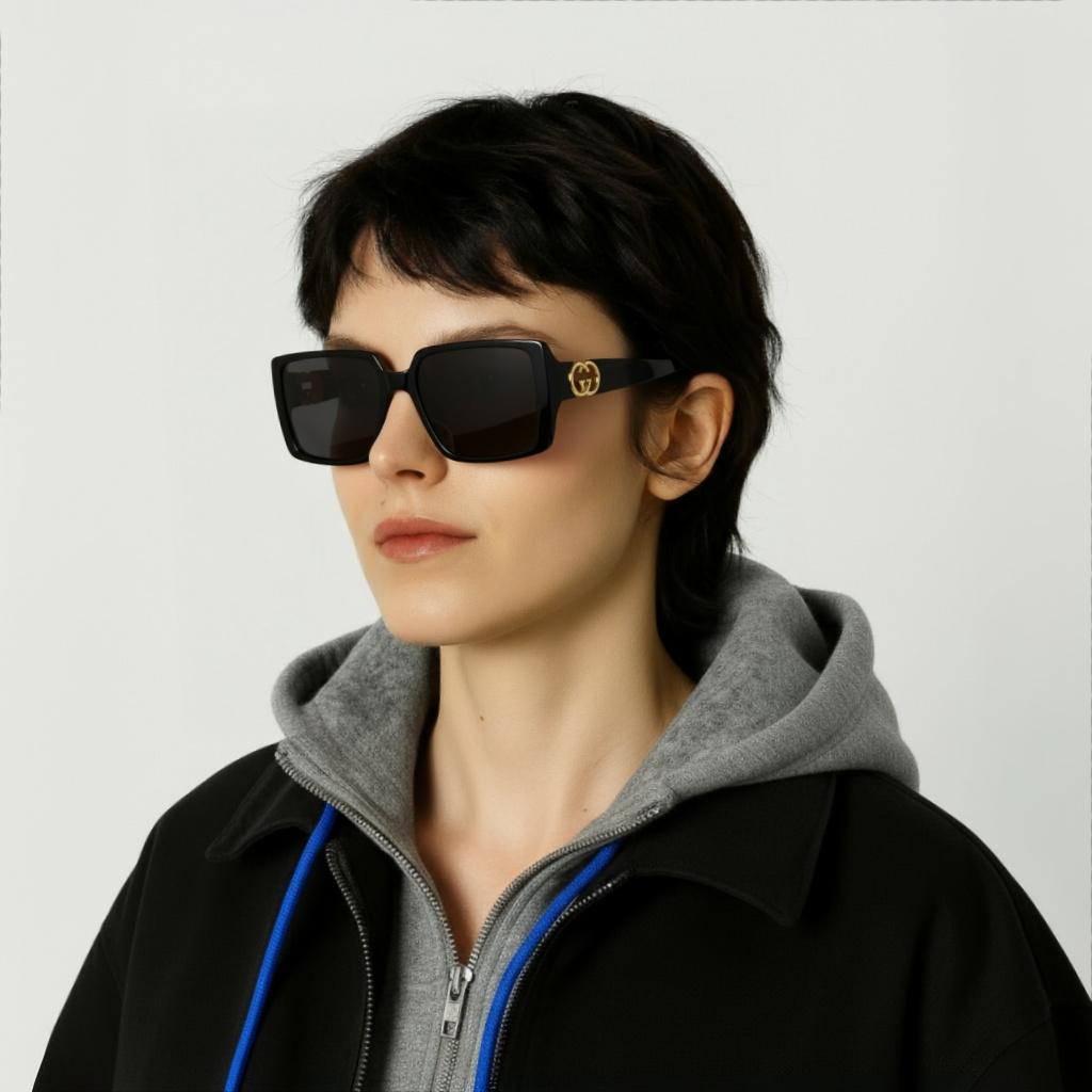 Gucci Logo Square Sunglasses Unisex sunglasses Black GG1692SA001