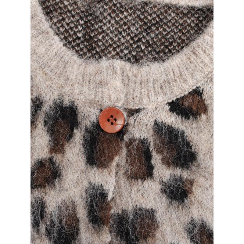 Leopard Print Round Neck Ribbed Knit Cardigan - European & American Style