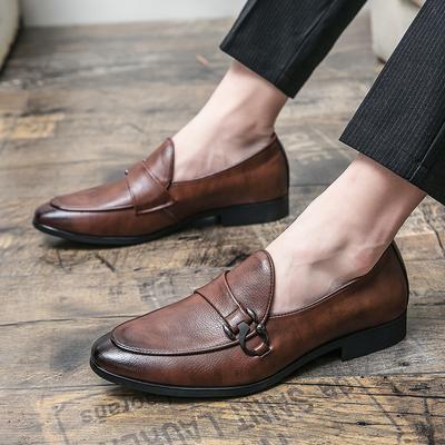 Scarpe da uomo taglie forti in pelle Stile classico da gentiluomo Festa Tempo libero all'aperto Affari Matrimonio Uomo Ufficio Slip-on Scarpe nere