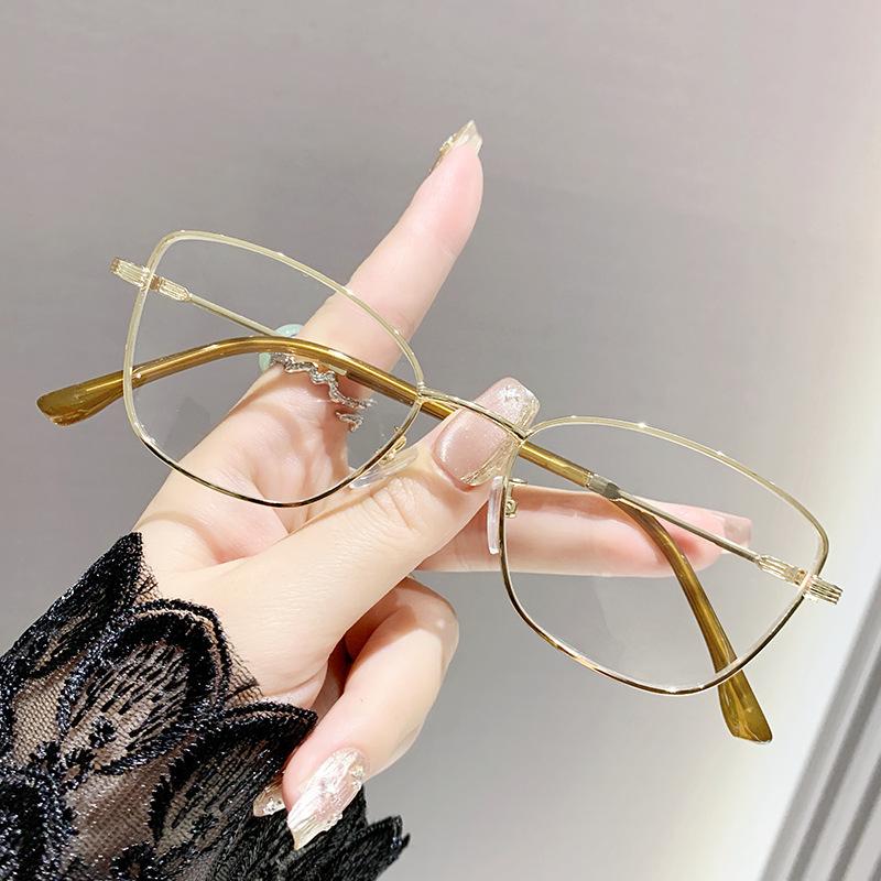 Metal Frame Cat Eye Myopia Glasses High-End Small Frame Near Sight Eyewear Transparent Anti Blue Light Minus Diopter Glasses