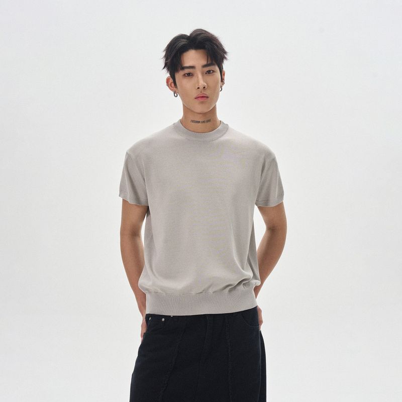 Kisko Simple Basic Round Neck Ice Silk Boxy Knit Short-Sleeve T-Shirt for Men and Women, Summer High-End Loose Fit Trendy Tee