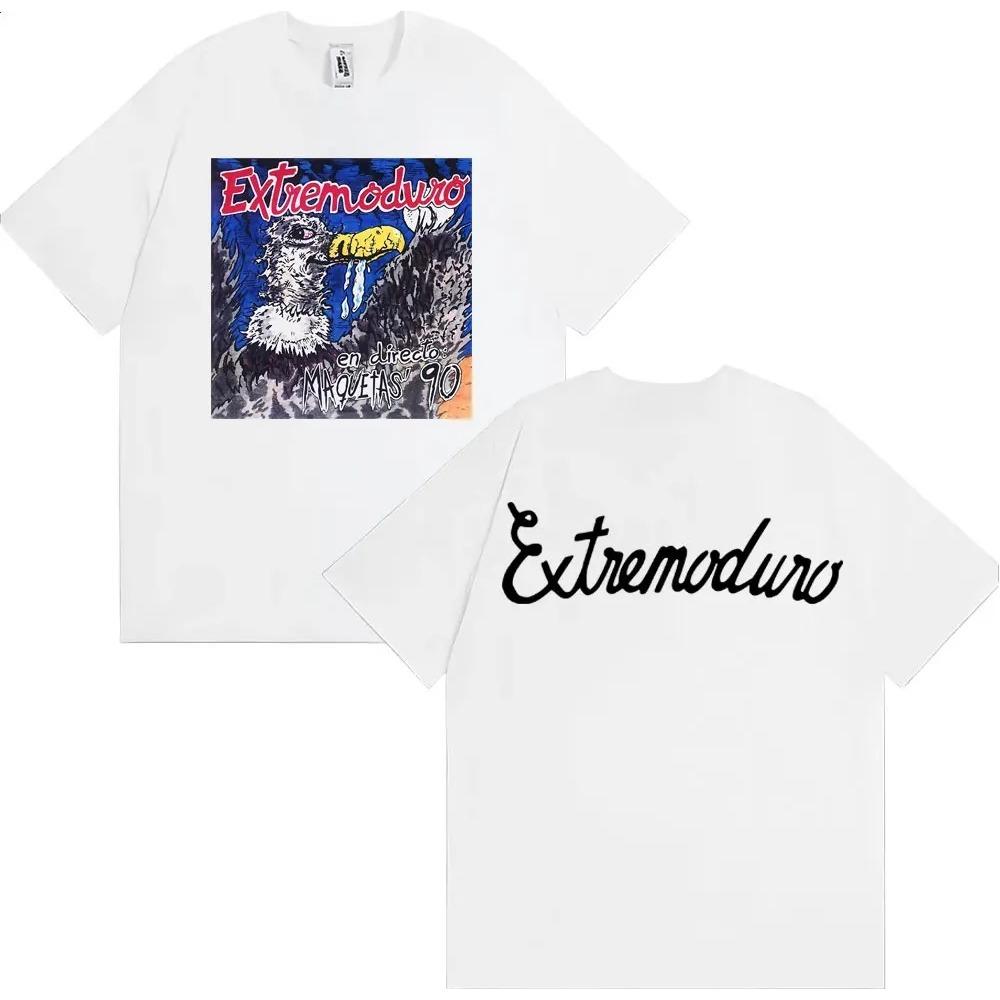 

Oversized White Short-Sleeve T-Shirt Featuring Extremoduro En Directo Maquetas 90 Vintage Concert Graphic Print For Spanish Rock Fans 4XL