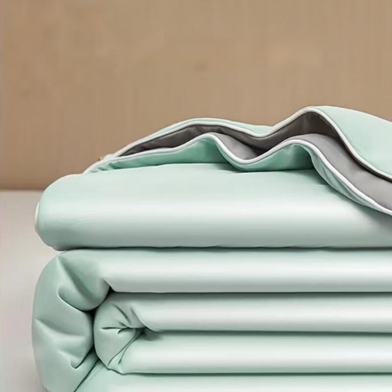 UOSU Ice Silk Summer Quilt