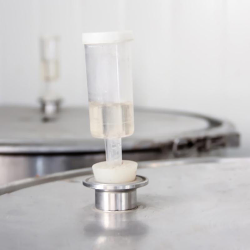 

1 шт. Односторонний воздушный шлюз для производства пива, выпускной клапан для пивоваренной бочки, воздушный шлюз для брожения, пластиковый воздушный шлюз для виноделия