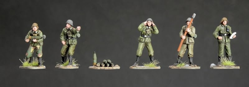 PLATZ Italeri WWII German 15cm sFH 18 Heavy sK 18 Heavy Field Gun Plastic Model Kit with Artillery Figure 1/72 Howitzer/10.5cm 2-in-1 (IT7082)