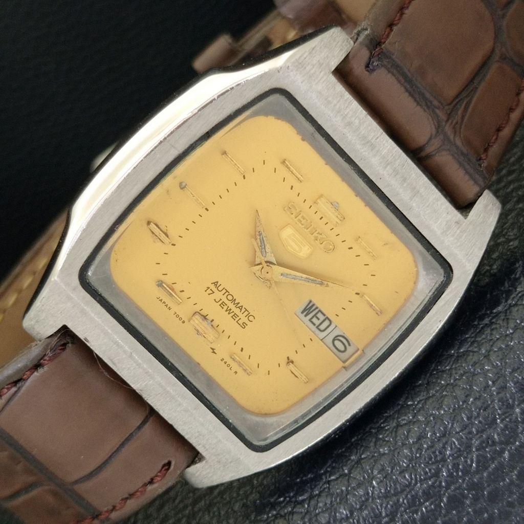 

ВИНТАЖНЫЕ МУЖСКИЕ ЧАСЫ SEIKO 5 AUTOMATIC 7009A ЯПОНИЯ ОРИГИНАЛЬНЫЙ ЦИФЕРБЛАТ a702381-5 R124-a702381