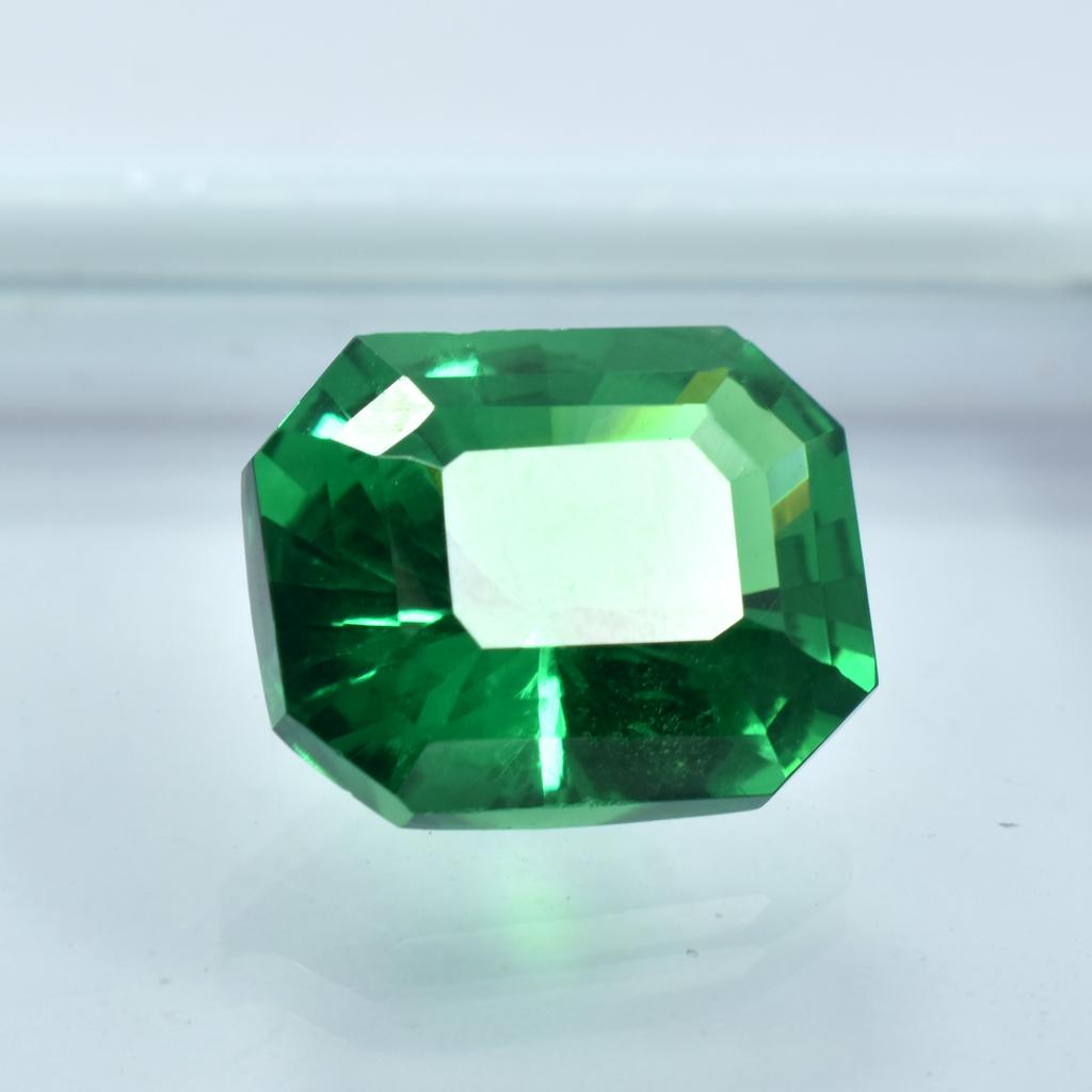 Extremely Rare Natural 10.85Ct Garnet Emerald Cut Green Loose Gemstone