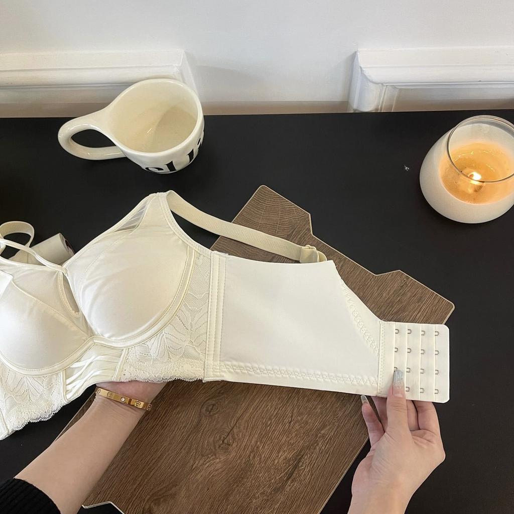 Trace Noblewoman Latex Bra Women's Non-steel Ring French Satin Lace Sexy Bra