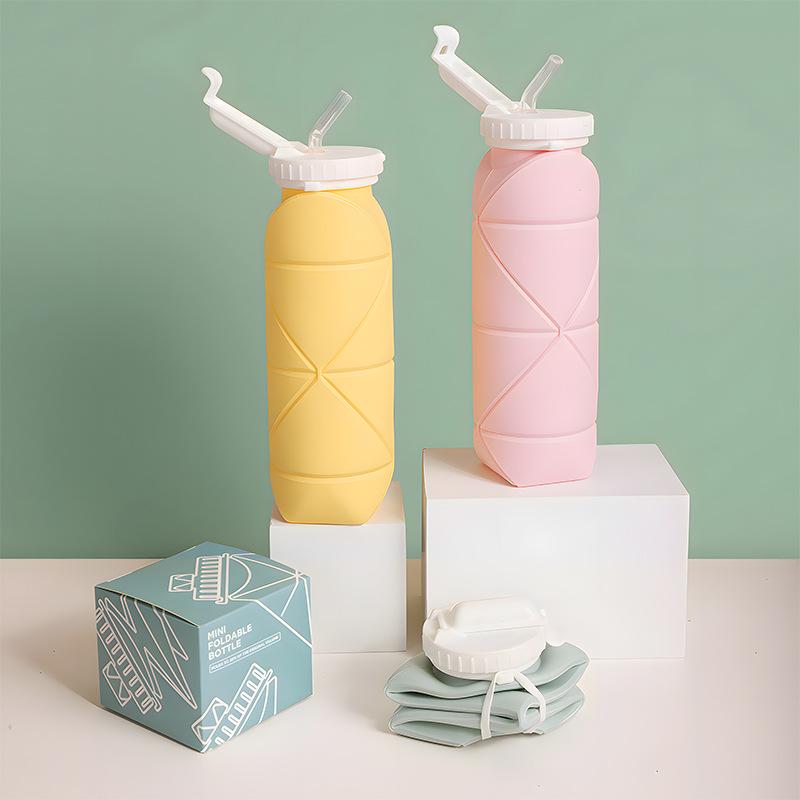 600ml Foldable Silicone Water Bottle: Portable, Straw-Style, Ideal for Outdoor Sports and Travel