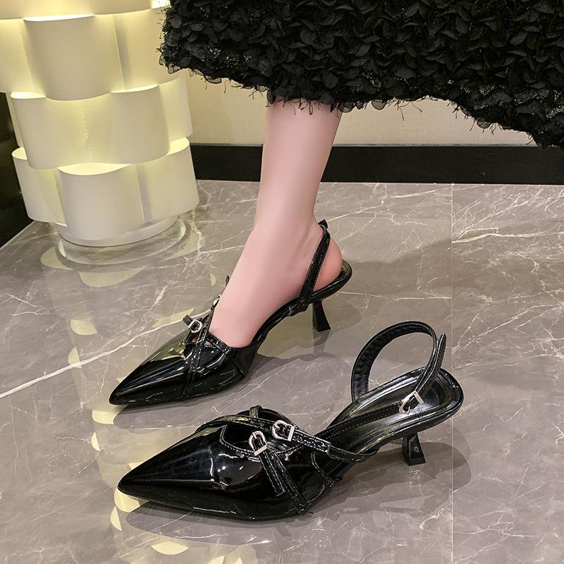 

Black sexy word with bag head sandals women s 2024 summer new kitten heel buckle pointed high heel cool slippers 39 чёрный