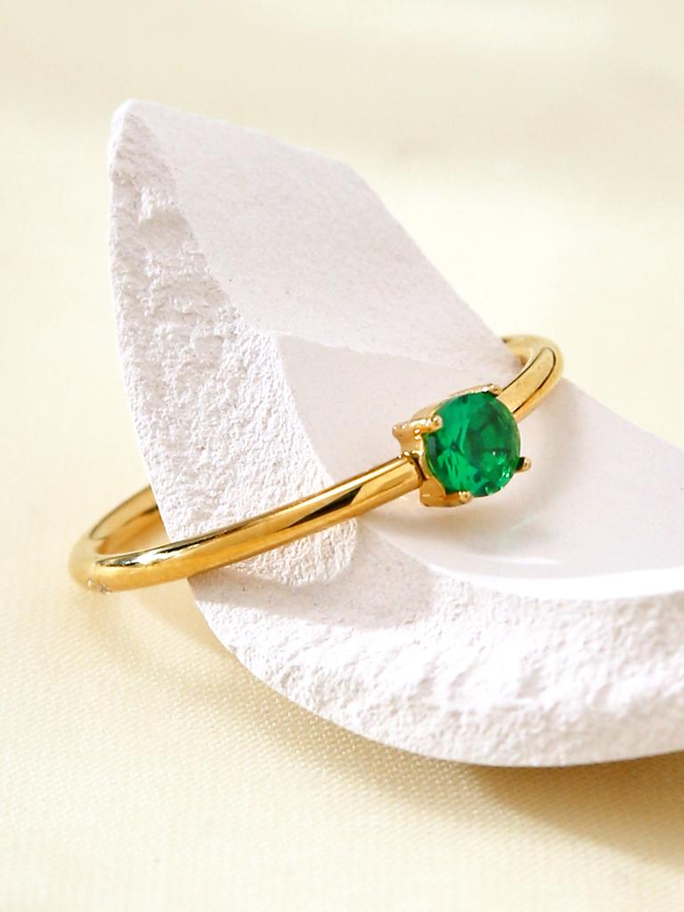 Europe And The United States Ins Fashion Simple Light Luxury Stainless Steel 18K Gold-Plated Green Round Diamond Ring Female