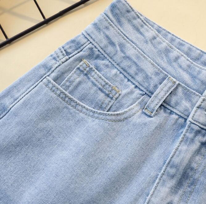 Summer Women's High Waisted Shorts Jeans Denim Shorts Loose Casual Curling Shorts Elastic Jeans