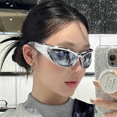 Occhiali da Sole Donna Retrò Y2K Occhiali da Sole SportsPunk Occhiali da Sole Ovali Unici Occhiali a Maschera Uomo Lenti a Specchio Colorate Occhiali Y2K