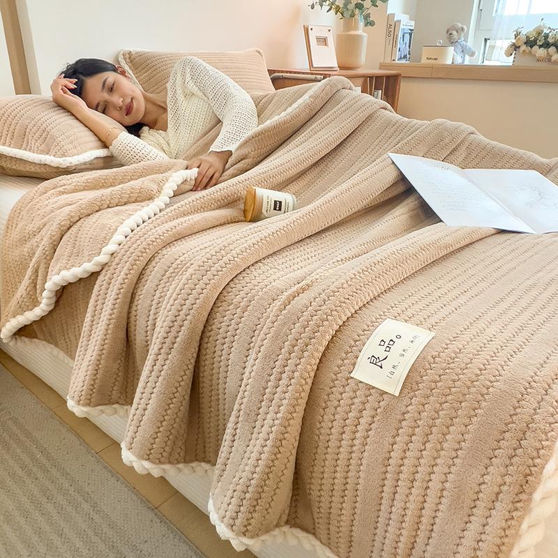 Category A Thicken Jacquard Velvet Warm Autumn Winter Blankets Soft Skin-friendly Warmth Sofa Blanket Warmth Comfortable Duvet