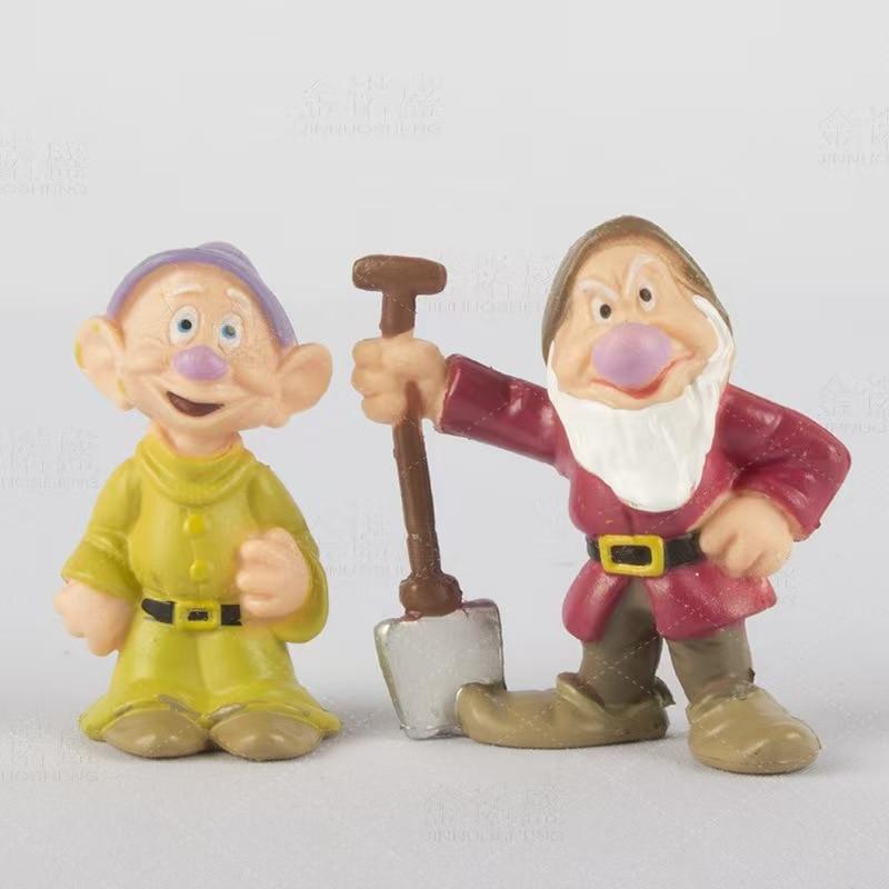 Snow White and the Seven Dwarfs 8-Piece Figure Set, 6-10 Cm, PVC, Multicolor Character Models