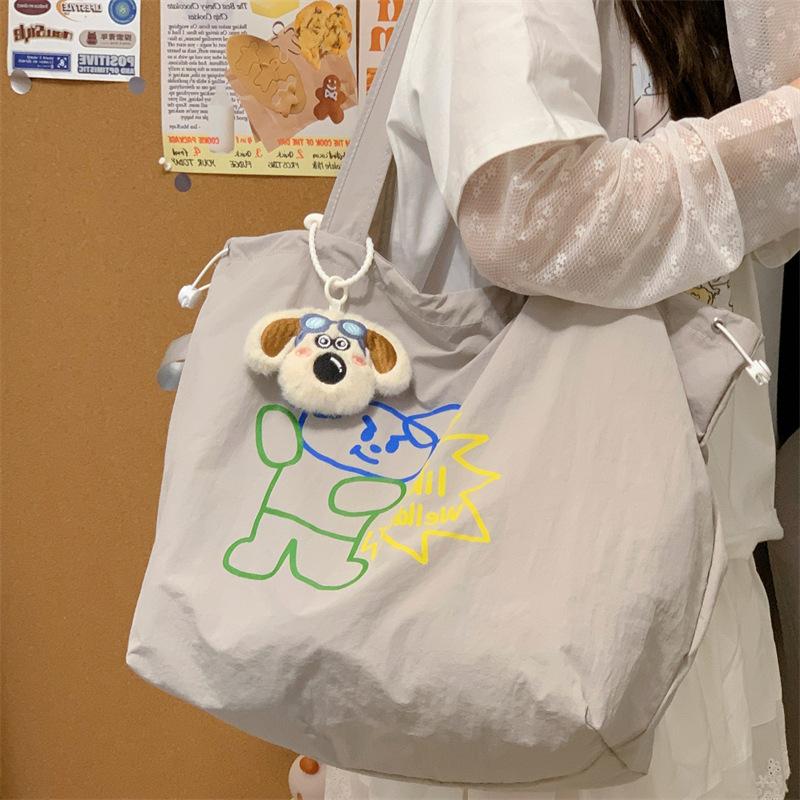 Cute graffiti shoulder bag for women large capacity 2025 new Korean version simple student tote bag for class tote bag