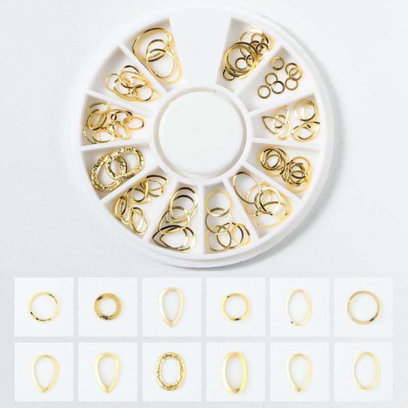 Goldener Schmuck Stern und Mond Nietendesign Wasseraufkleber Nagelsticker Nagelkunst Dekoration Hohle Legierung Nageldekoration