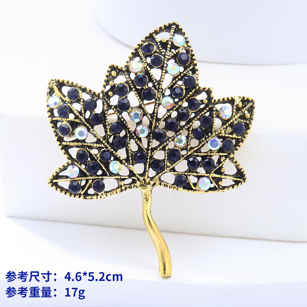 Vintage Fashion Brooch Niche High-End Sense Rhinestone Personalized Alloy Crown Corsage Bow Pin Accessories