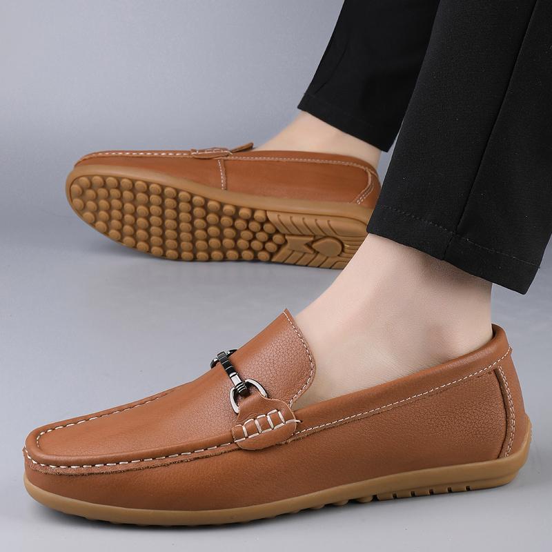 Fashion New Fashionable Men's Breathable Casual Driving Shoes Luxury Brand Men's Comfortable Soft Bottom Head Layer Cowhide Bean Shoes