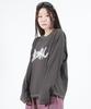 Deumakeu Graffiti Logo Text Boxy Long Sleeve - Charcoal