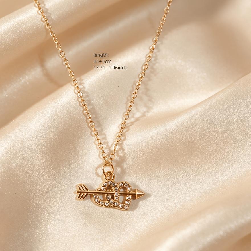 Simple and stylish arrow-through-heart pendant necklace collarbone chain A gift full of love Gift for lover or friend