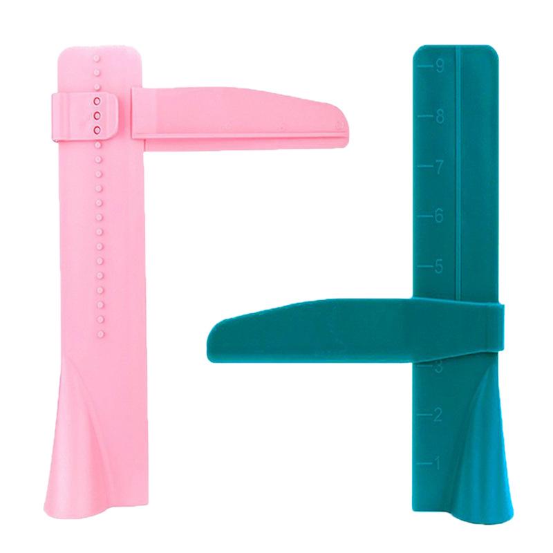 Set of 2 Adjustable Cake Smoothing Scrapers