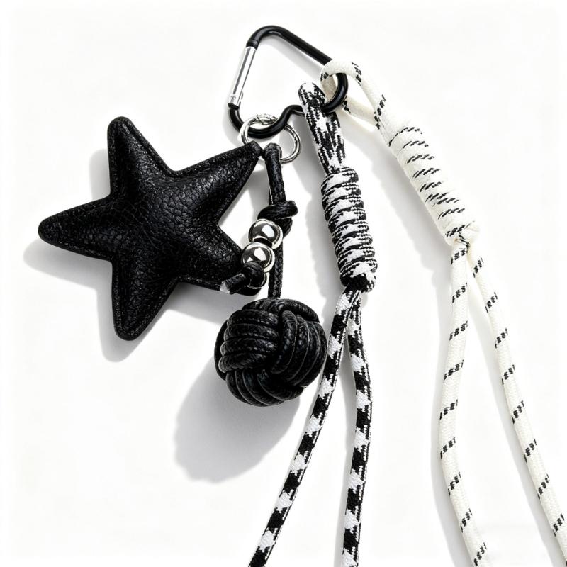 Trendy PU Leather Star Pendant Keychain Stylish Braided Rope Key Holder Handmade Colorful Keyring for Fashion Lovers