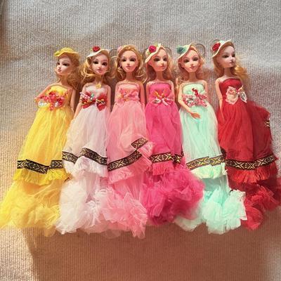 Bebek ve Peluş Oyuncaklar – Oyuncak Bebekler
